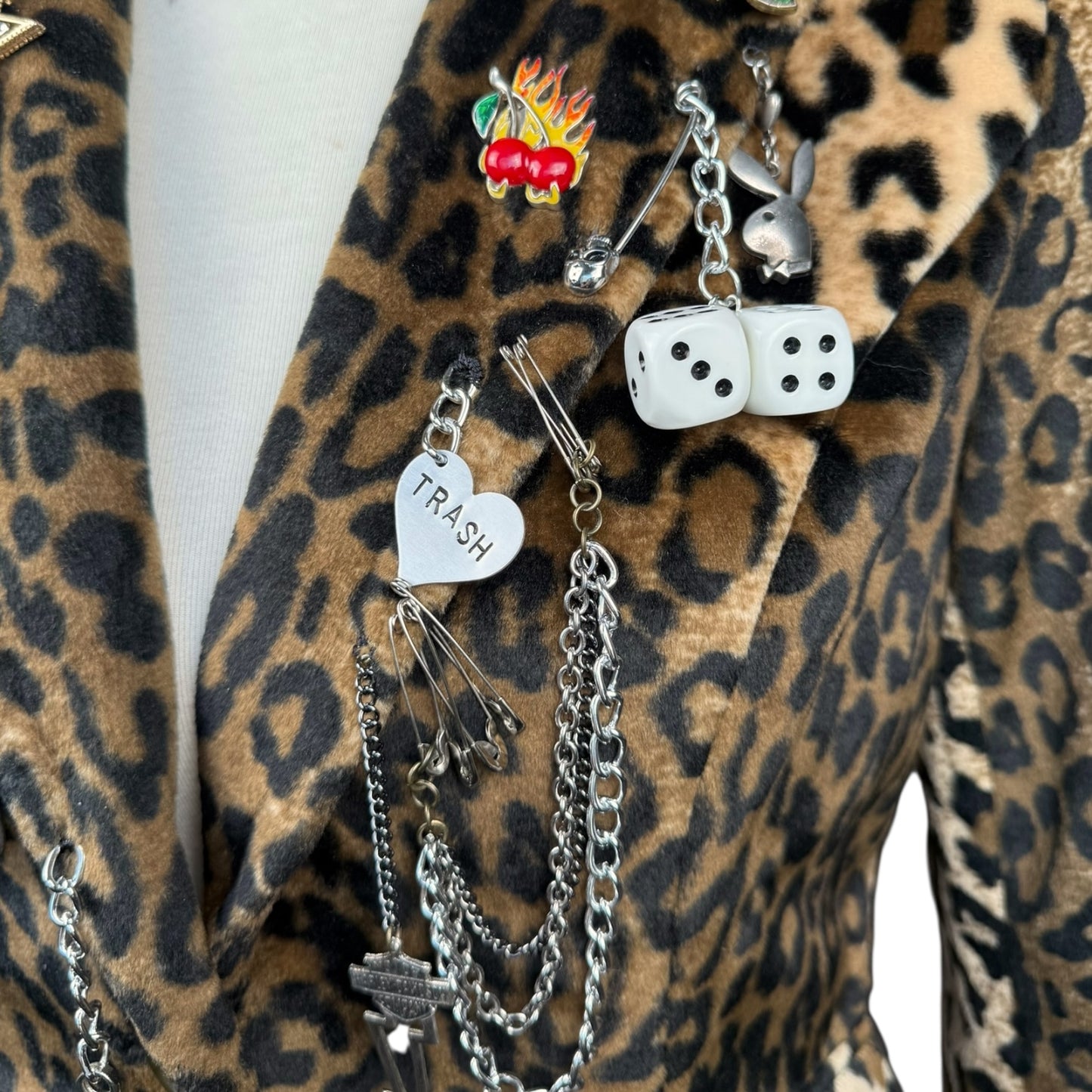 CHERRY LUST LEOPARD BLAZER JACKET - M