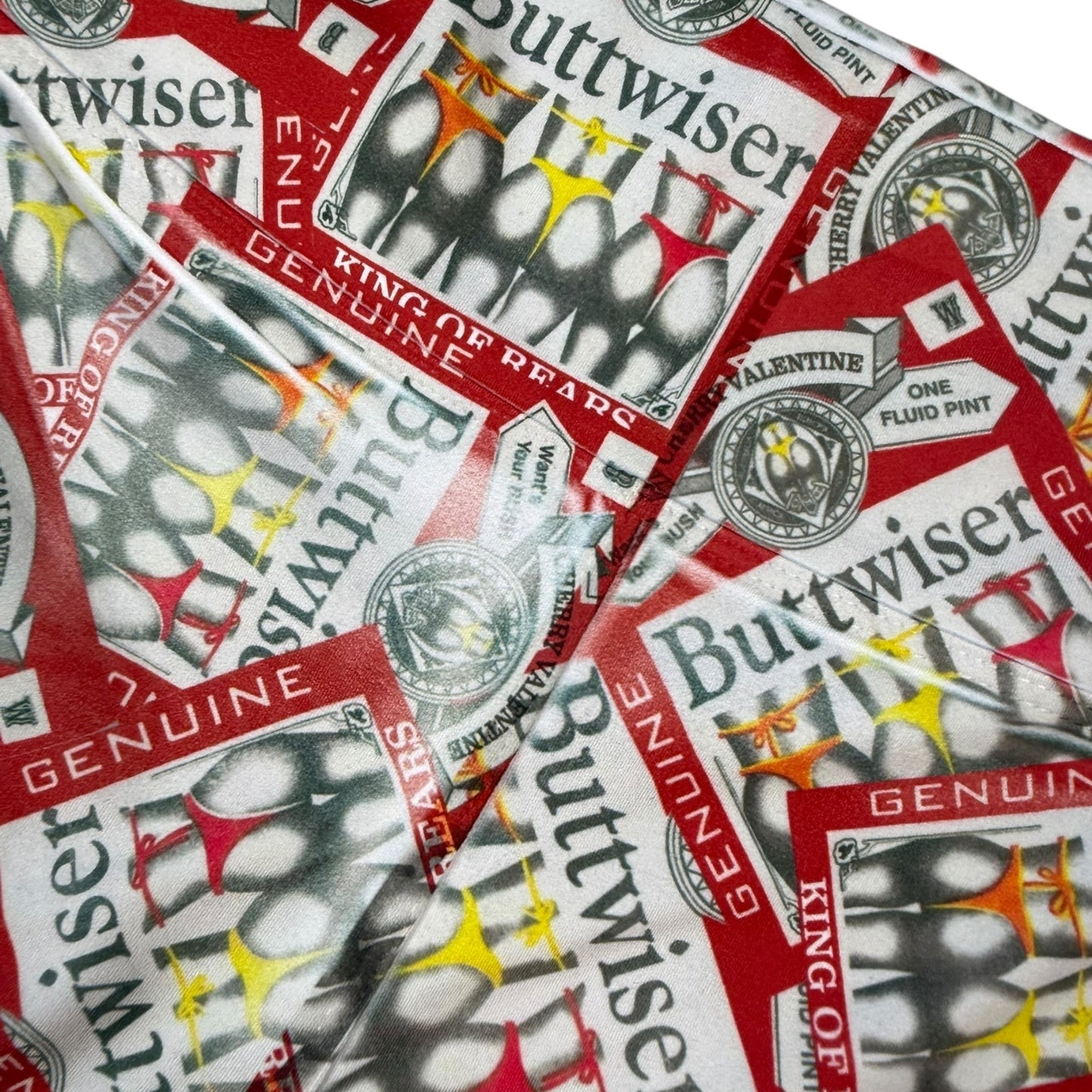 BUTTWEISER YOGA SHORTS SAMPLE - M