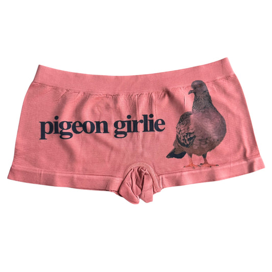 PIGEON GIRLIE VINTAGE CORAL PINK BOY SHORT UNDIES SAMPLE- M