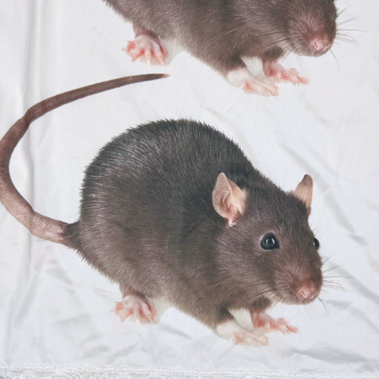 BRWN BIG RAT 3 LONG WHITE SKIRT - L