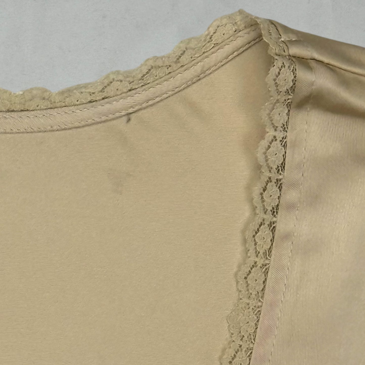 RAT FRIENDS BEIGE BABYDOLL TOP - XS