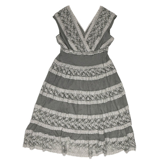 VINTAGE GREY GREEN LACE SLEEVELESS DRESS l S