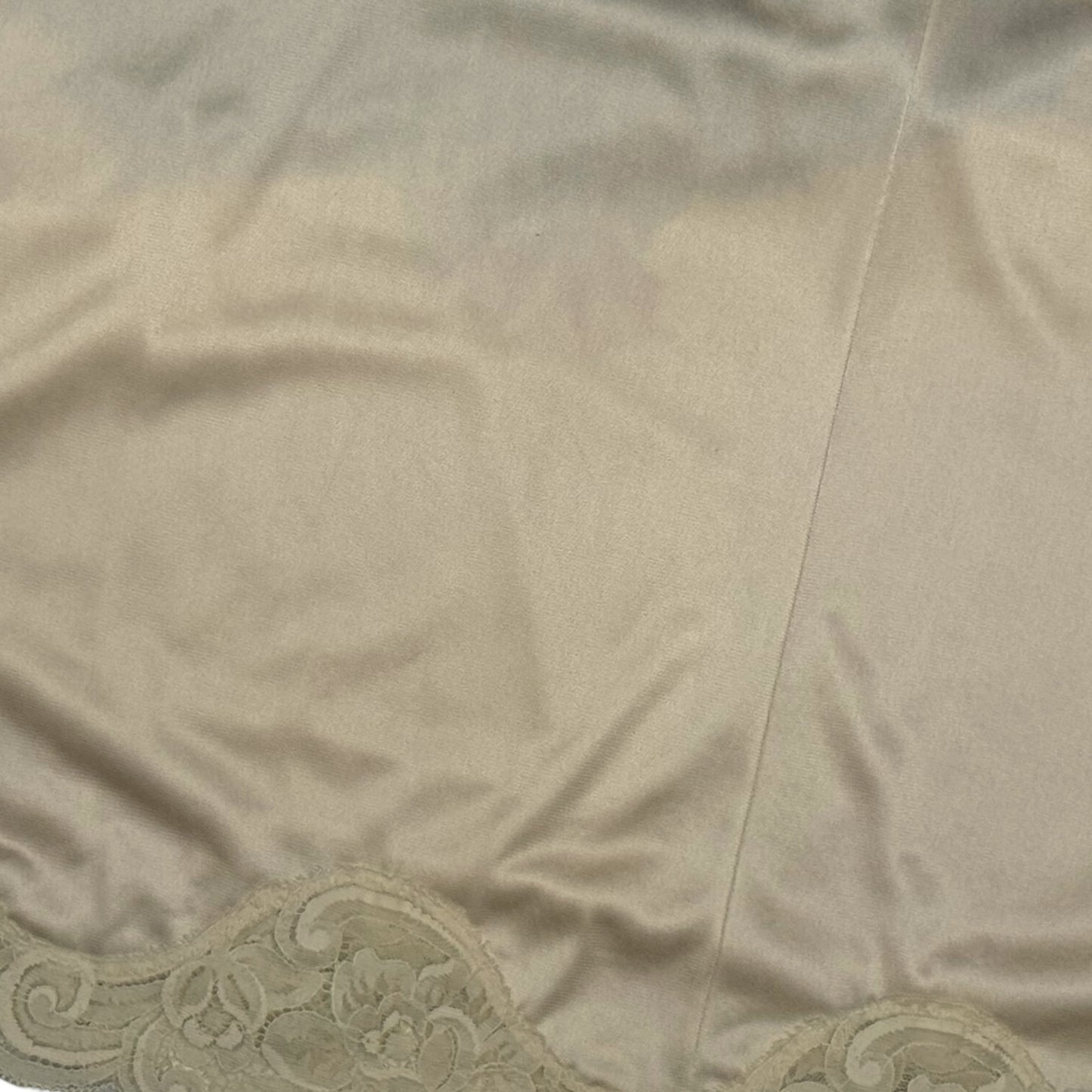 BIG RAT CREAM DRESS - XL/2X