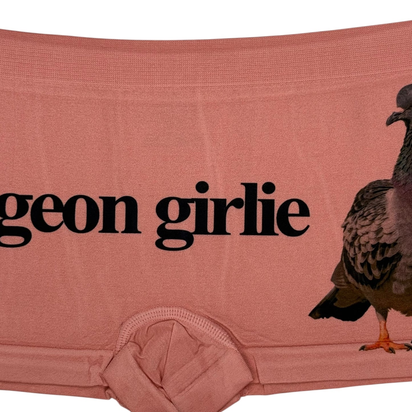 PIGEON GIRLIE CORAL BOYSHORT UNDIES - M