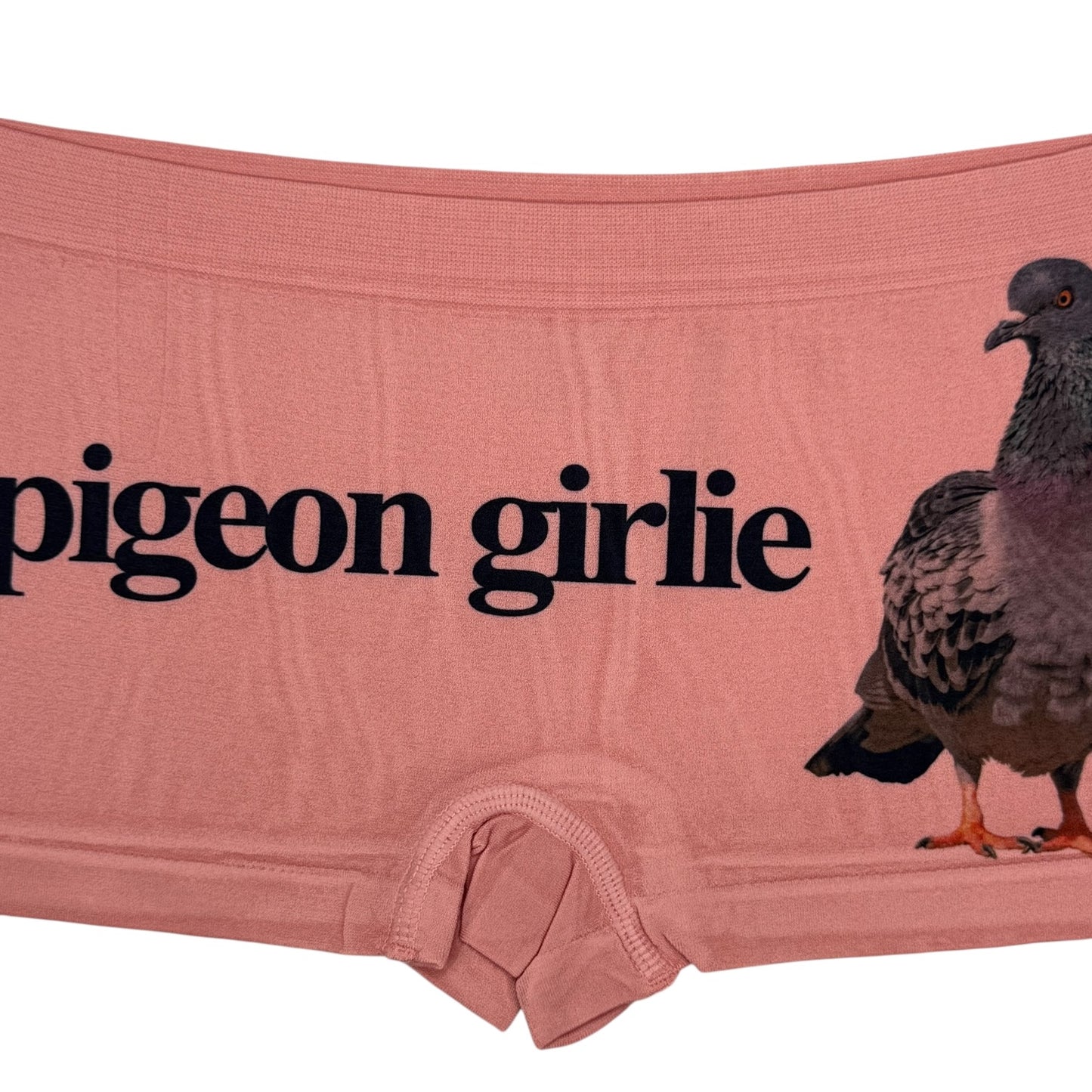 PIGEON GIRLIE CORAL BOYSHORT UNDIES - M