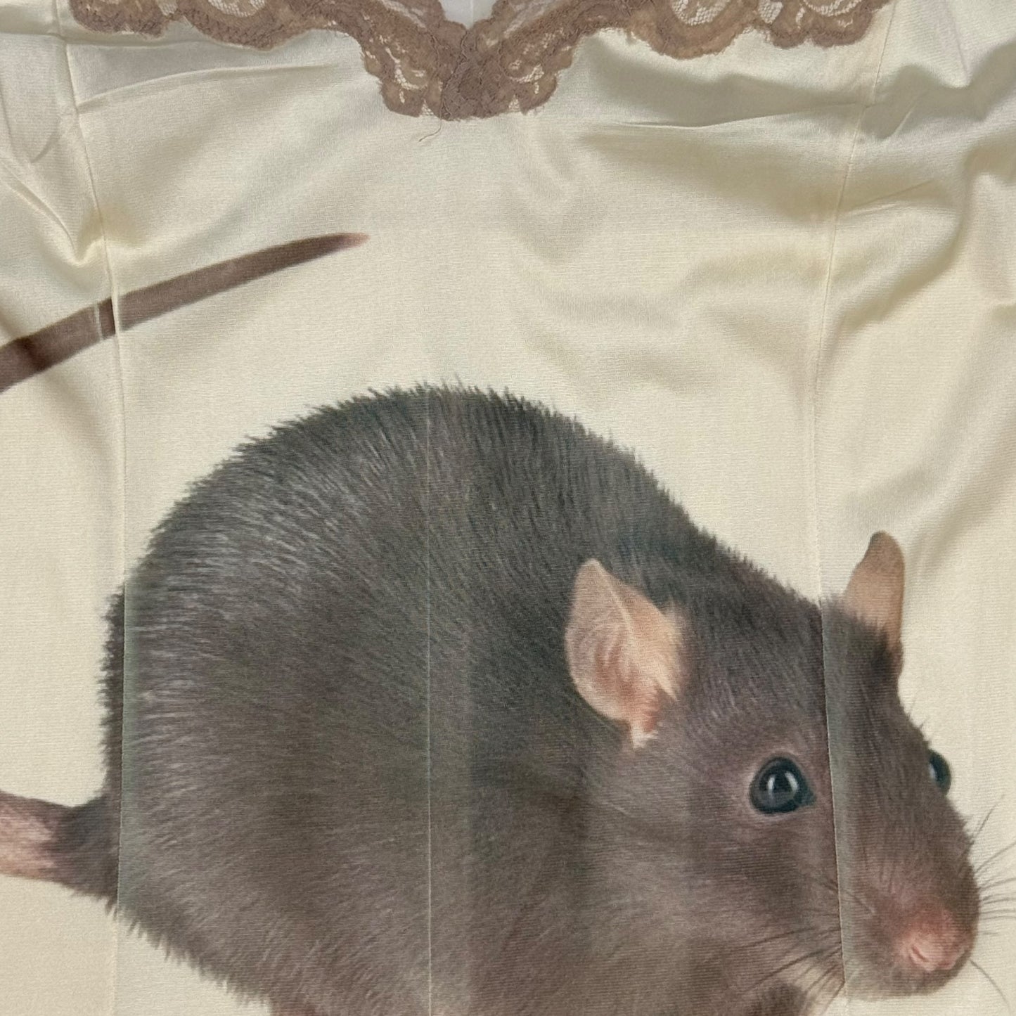 BIG RAT CREAM CAMI - XL