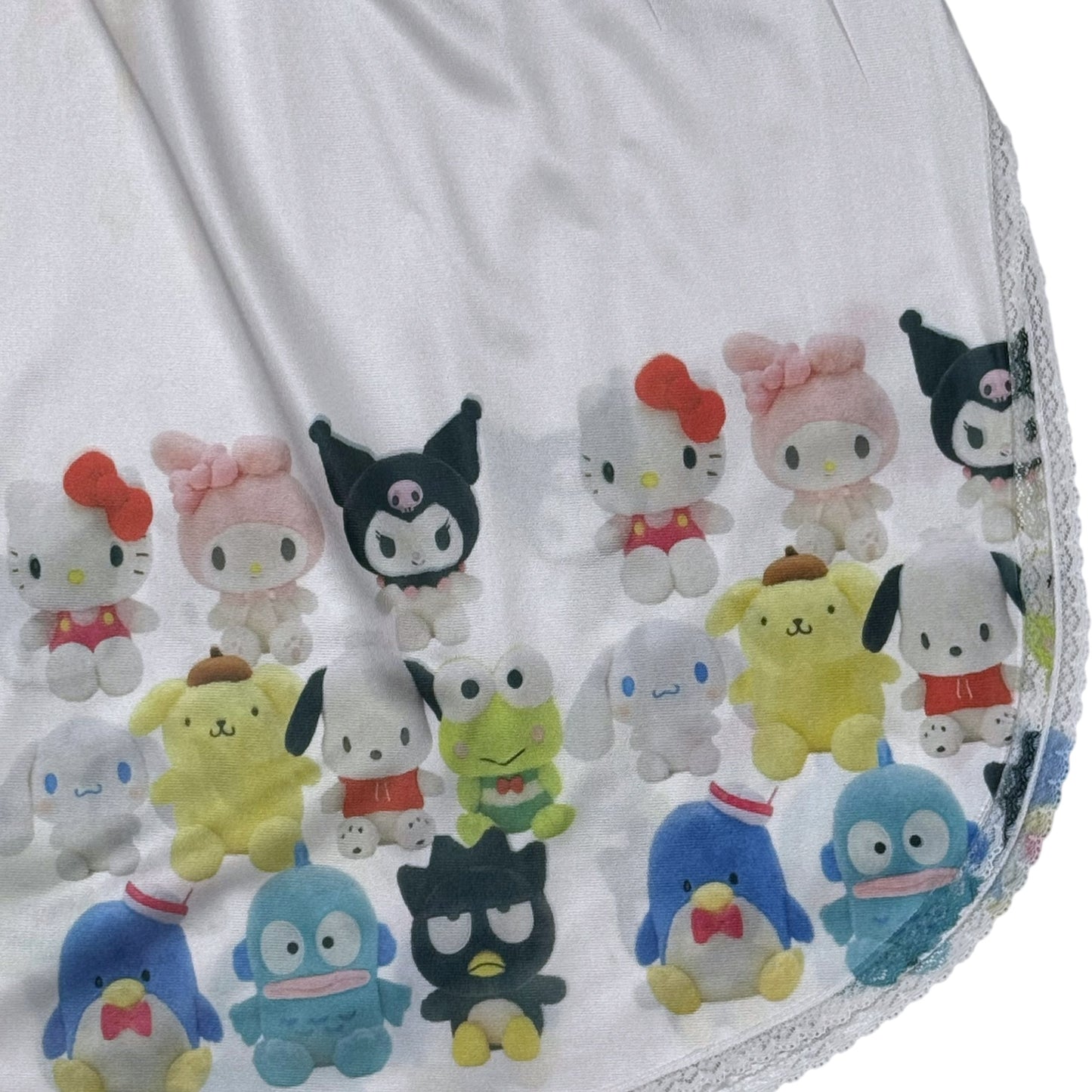 SANRIO SURPRISE SKIRT - L