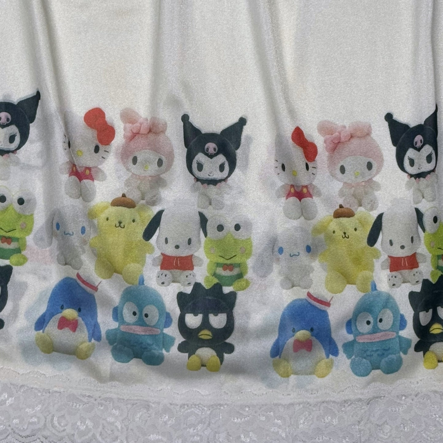 SANRIO SURPRISE SKIRT - XL