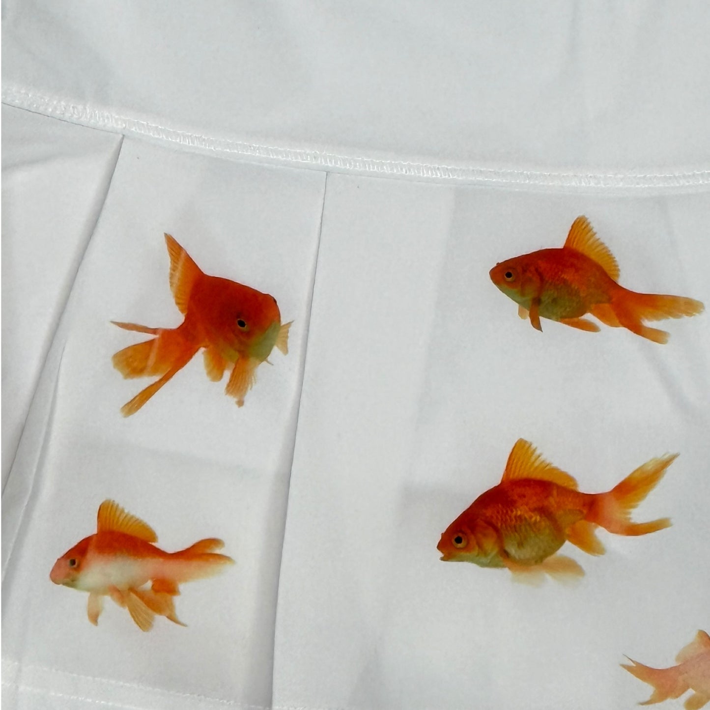 GOLDFISH WHITE MINI TENNIS SKIRT - XS