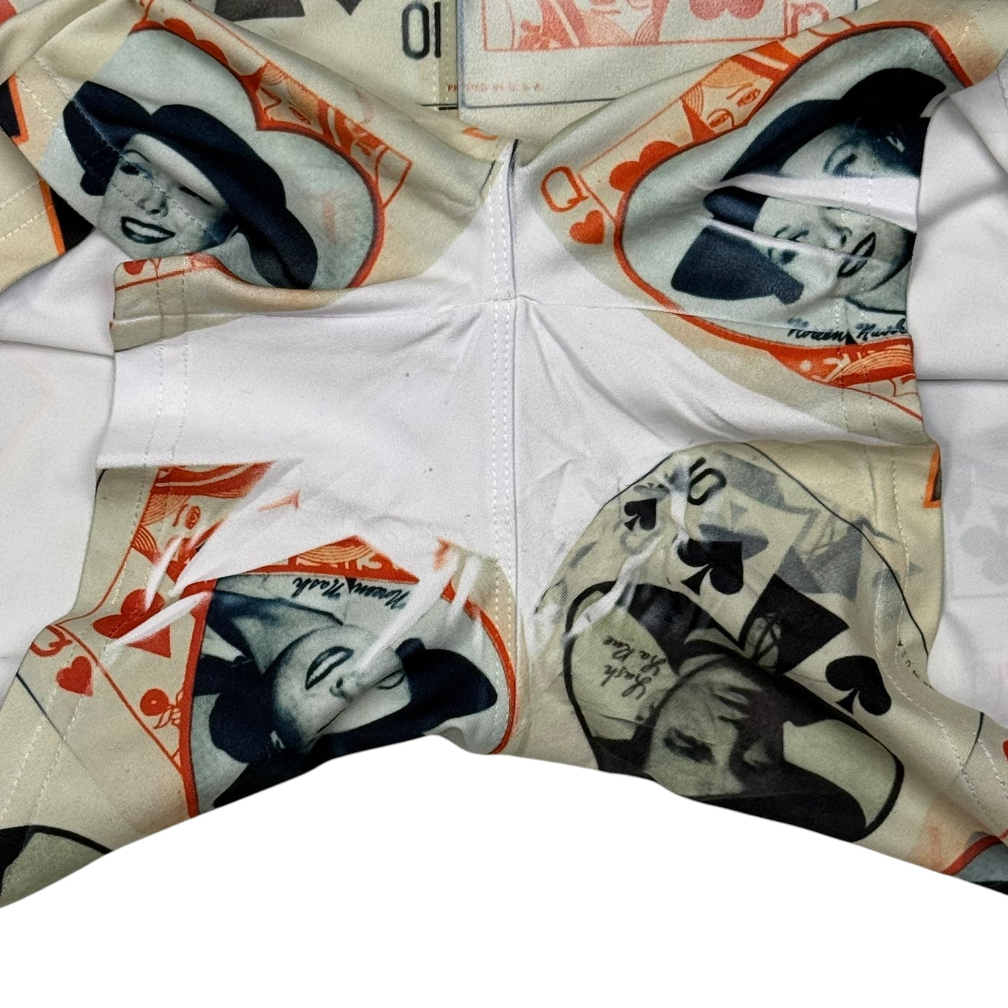 POKER FACE YOGA SHORTS l XL