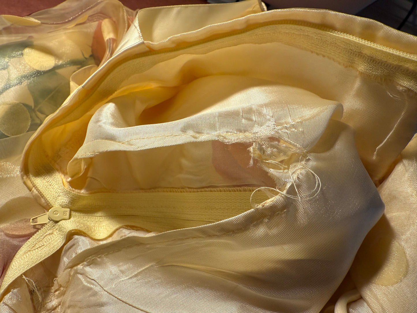 RED ROSE YELLOW DRESS - XXS/XS