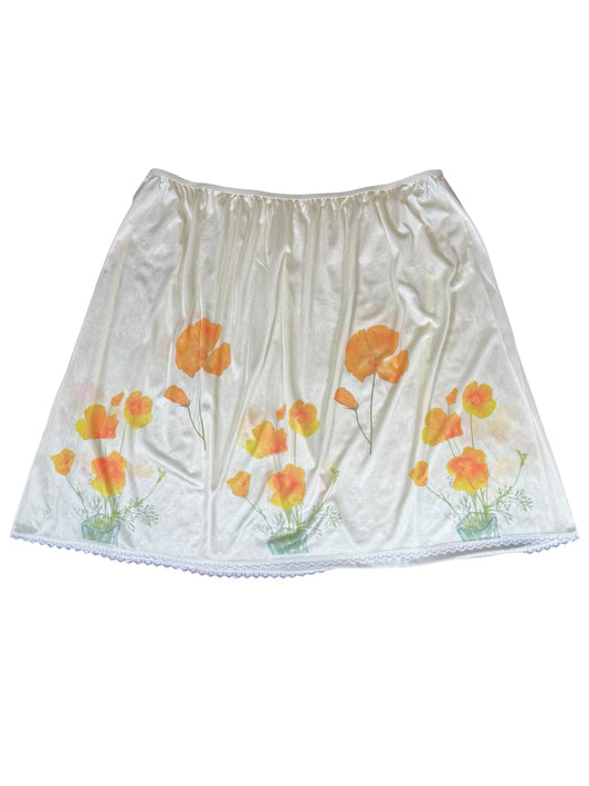 POPPIES LACE SKIRT - 4X