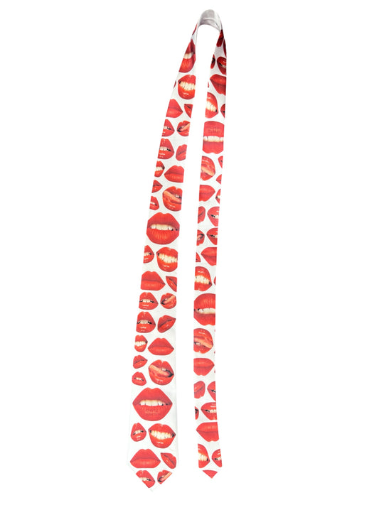LIPS TIE *PRE-ORDER*